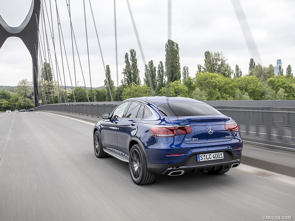 2020 Mercedes-Benz GLC 300 4MATIC Coupe (Color: Brilliant Blue Metallic) - Rear Three-Quarter