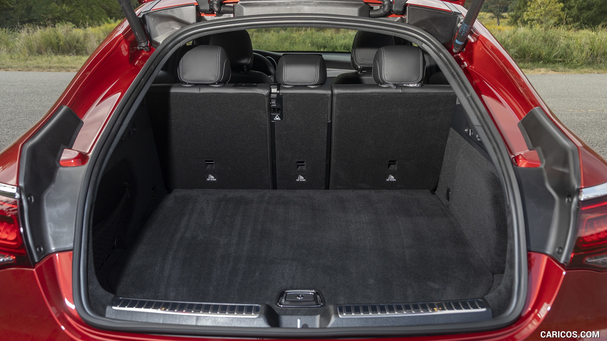 2020 Mercedes-Benz GLC 300 Coupe (US-Spec) - Trunk, #89 of 165