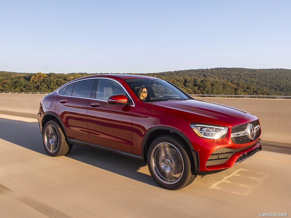 2020 Mercedes-Benz GLC 300 Coupe (US-Spec) - Front Three-Quarter