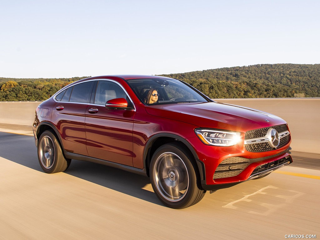 2020 Mercedes-Benz GLC 300 Coupe (US-Spec) - Front Three-Quarter