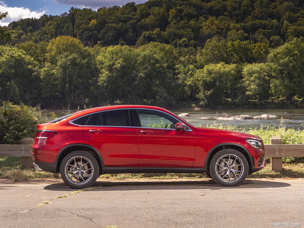 2020 Mercedes-Benz GLC 300 Coupe (US-Spec) - Side