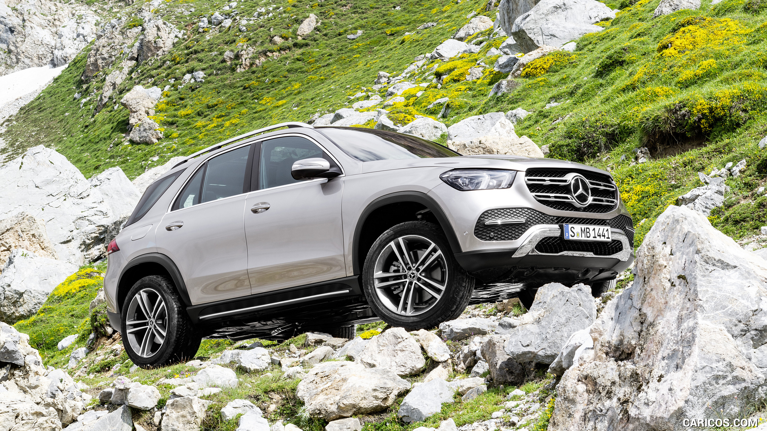 2020 Mercedes-Benz GLE (Color: Mojave Silver) - Off-Road, #12 of 358