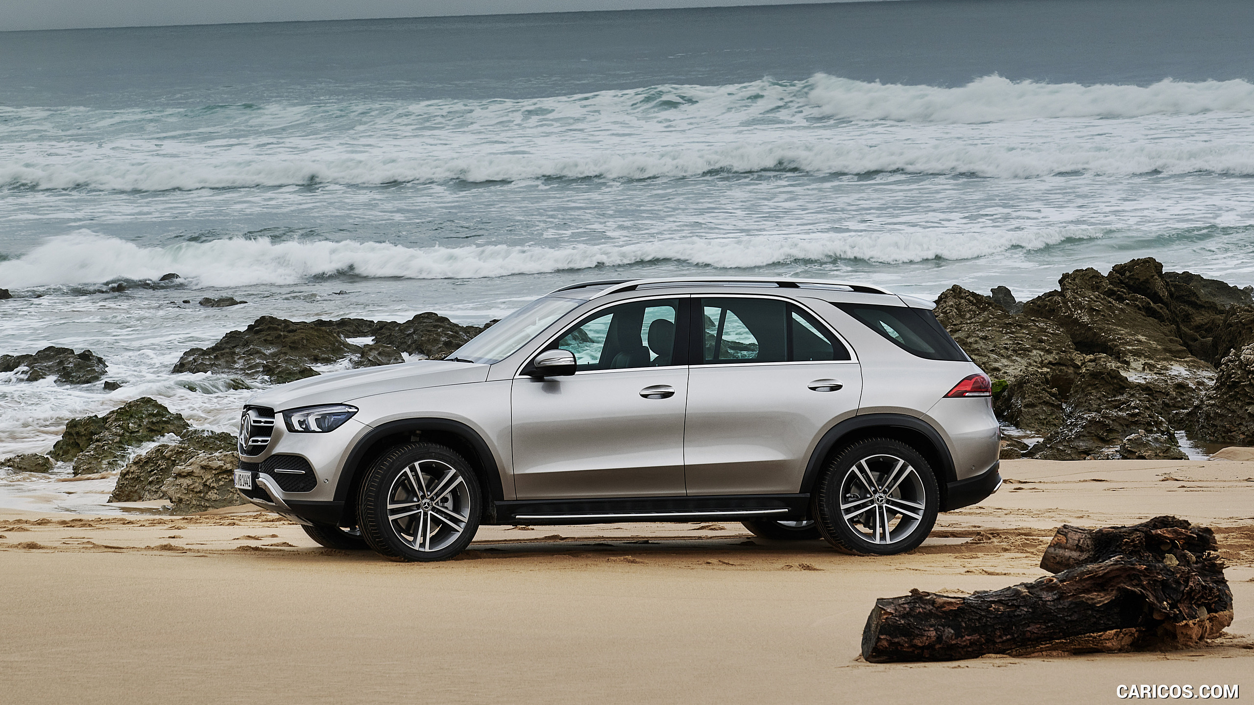 2020 Mercedes-Benz GLE (Color: Mojave Silver) - Side, #29 of 358