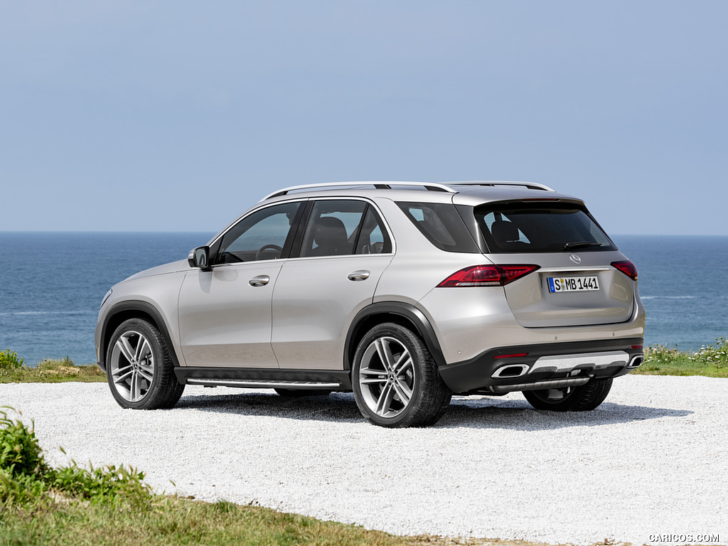 2020 Mercedes-Benz GLE (Color: Mojave Silver) - Rear Three-Quarter