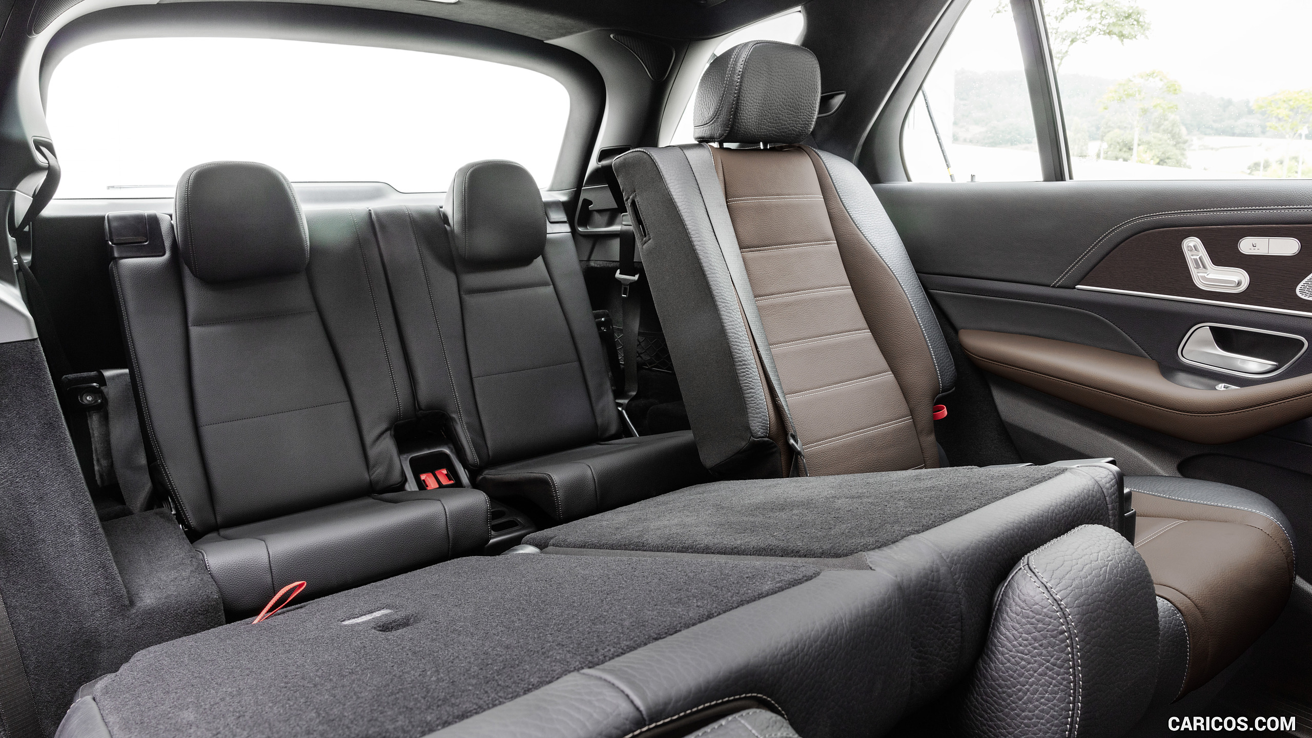 2020 Mercedes-Benz GLE - Interior, Third Row Seats, #25 of 358