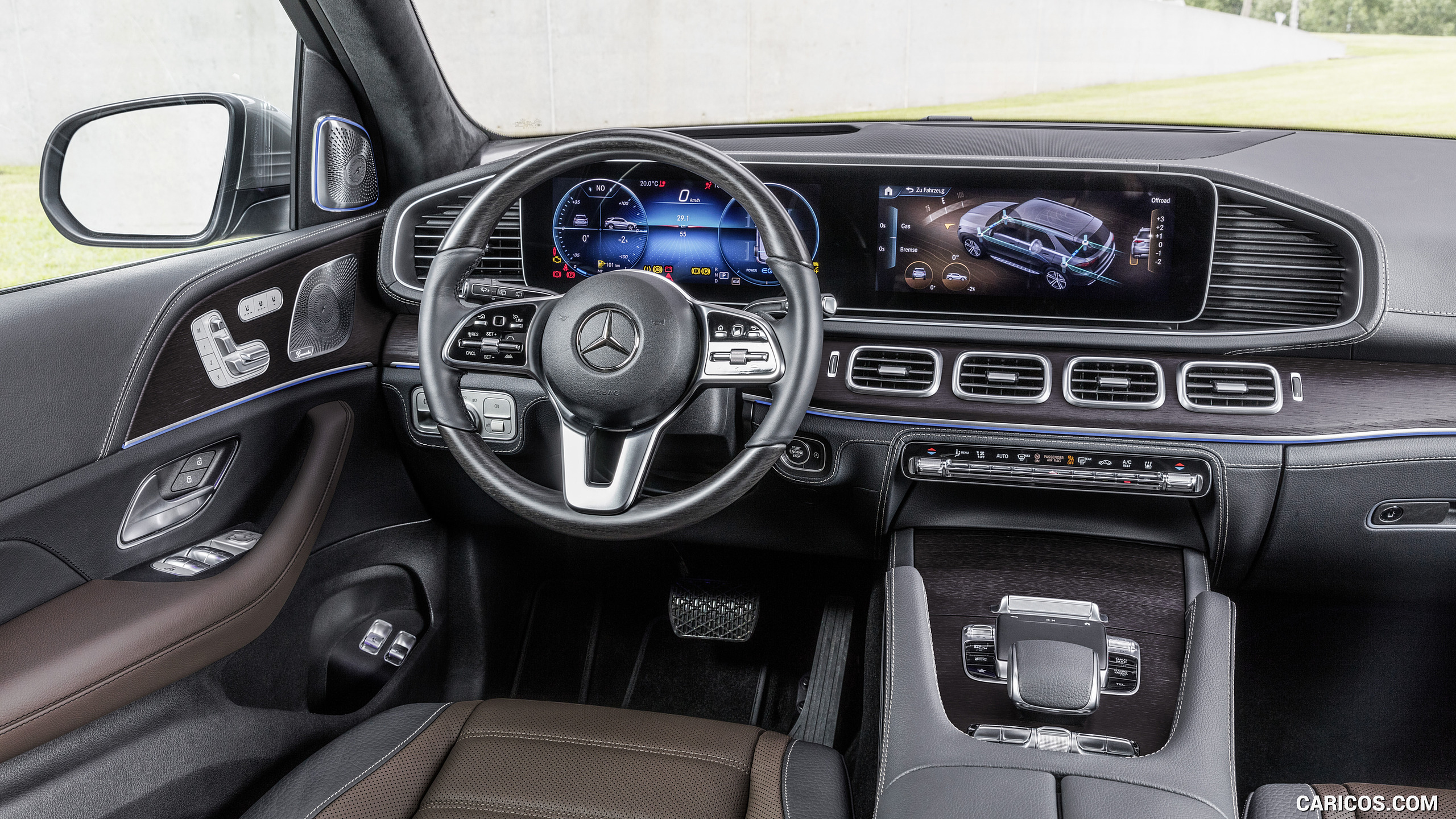 2020 Mercedes-Benz GLE - Interior, #24 of 358