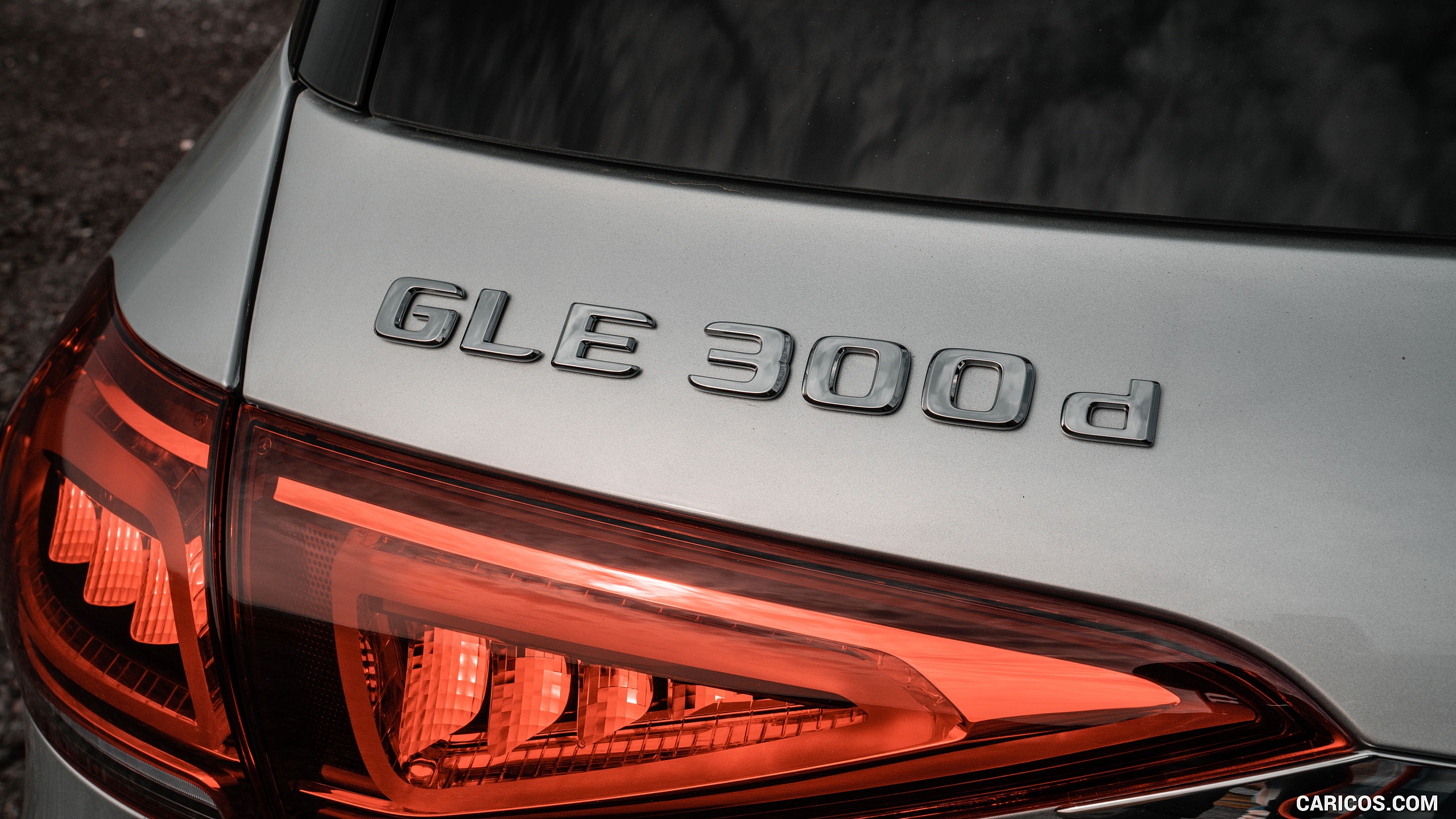 2020 Mercedes-Benz GLE 300d (UK-Spec) - Badge, #36 of 58