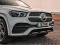2020 Mercedes-Benz GLE 300d (UK-Spec) - Grille