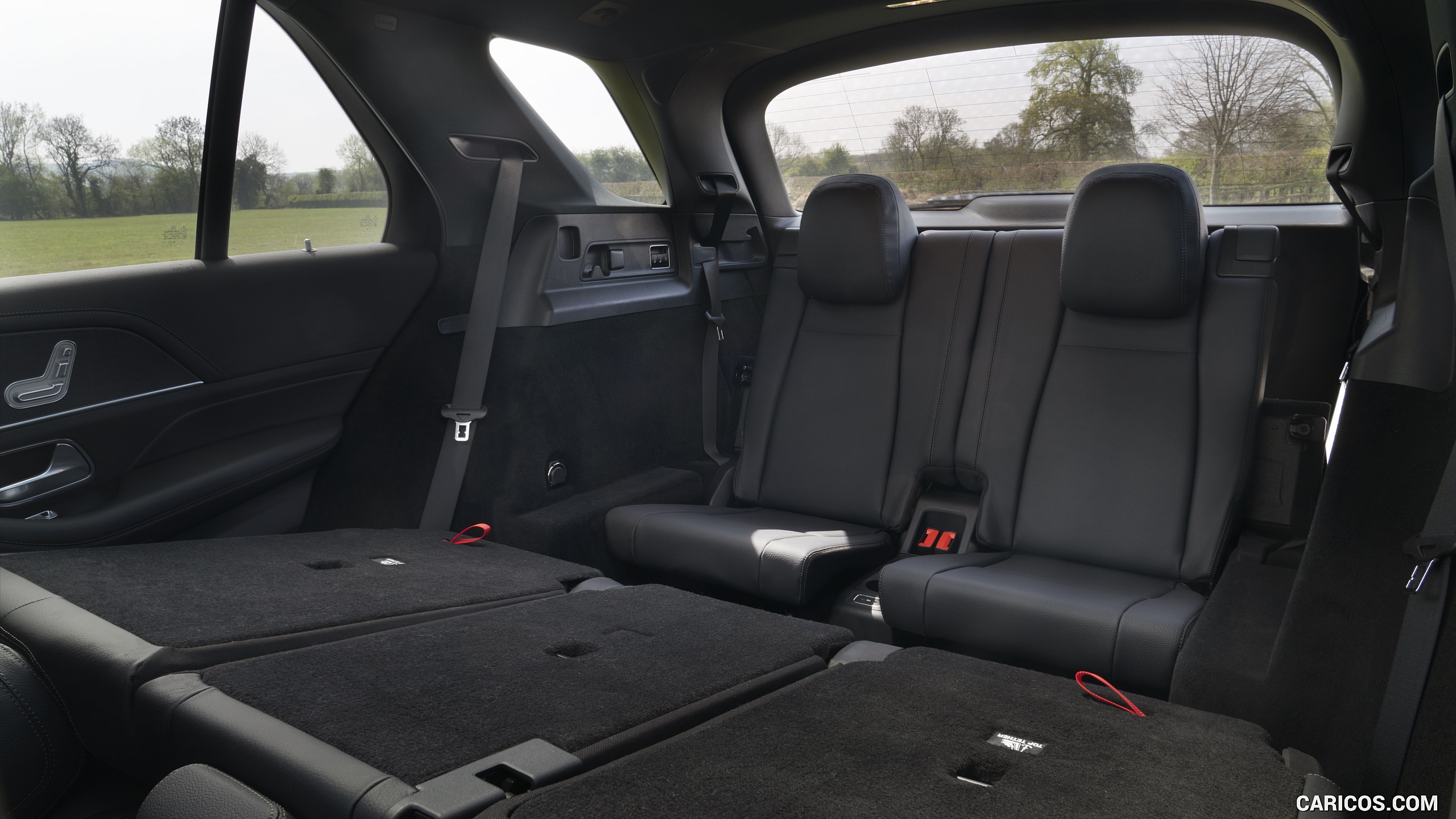 2020 Mercedes-Benz GLE 300d (UK-Spec) - Interior, Third Row Seats, #50 of 58