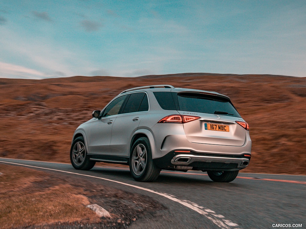 2020 Mercedes-Benz GLE 300d (UK-Spec) - Rear Three-Quarter