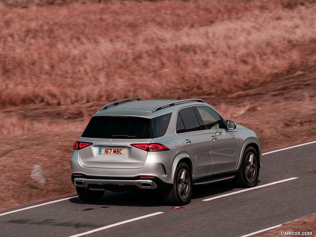 2020 Mercedes-Benz GLE 300d (UK-Spec) - Rear Three-Quarter