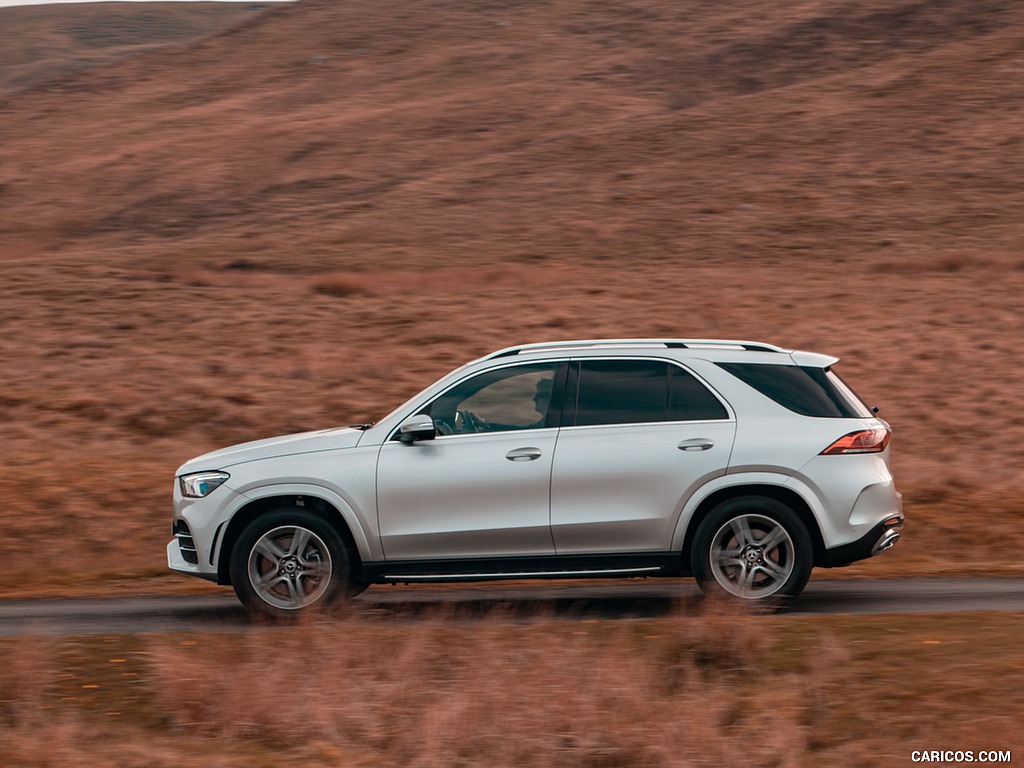 2020 Mercedes-Benz GLE 300d (UK-Spec) - Side