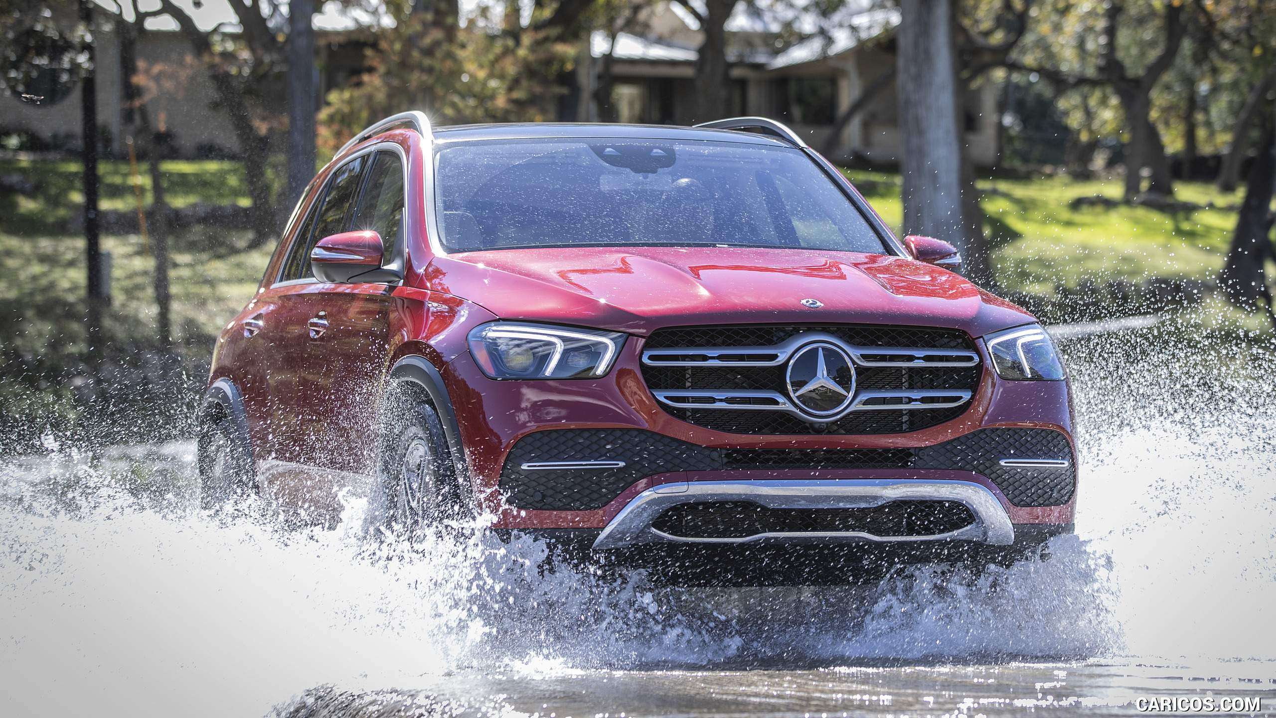 2020 Mercedes-Benz GLE 450 4MATIC (Color: Designo Hyazinth Red Metallic; US-Spec) - Off-Road, #257 of 358