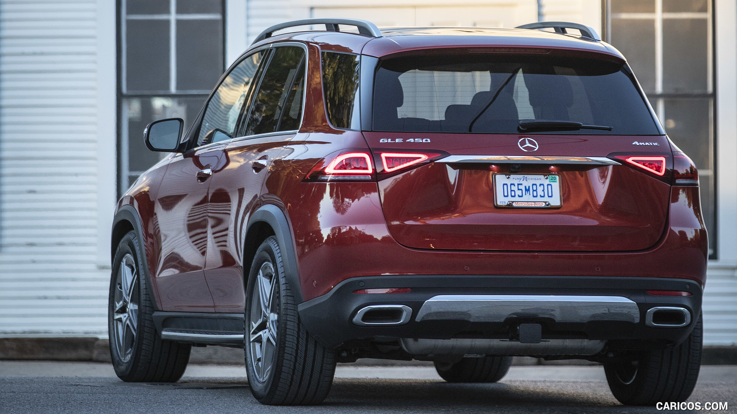 2020 Mercedes-Benz GLE 450 4MATIC (Color: Designo Hyazinth Red Metallic; US-Spec) - Rear, #294 of 358