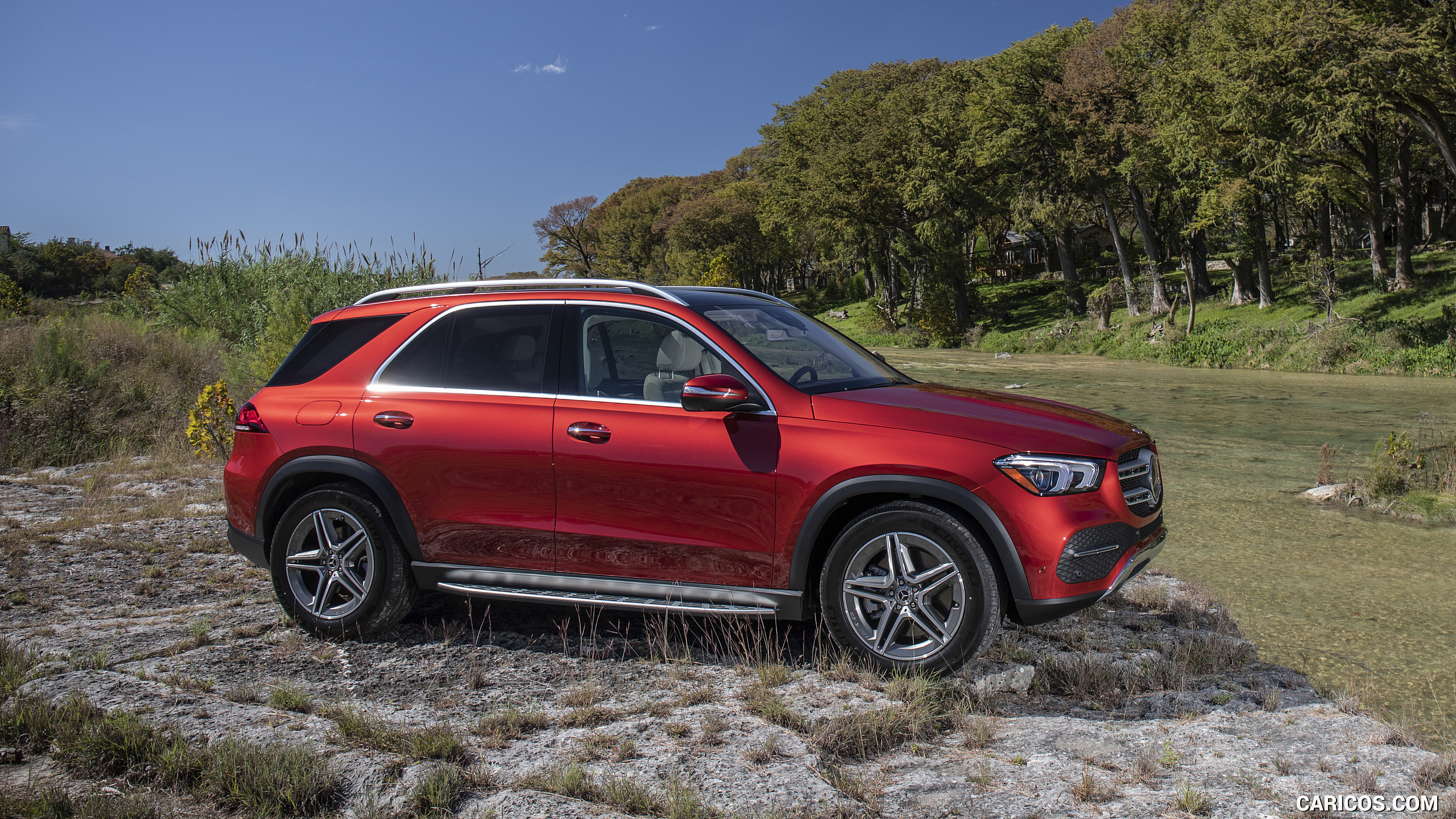 2020 Mercedes-Benz GLE 450 4MATIC (Color: Designo Hyazinth Red Metallic; US-Spec) - Side, #268 of 358