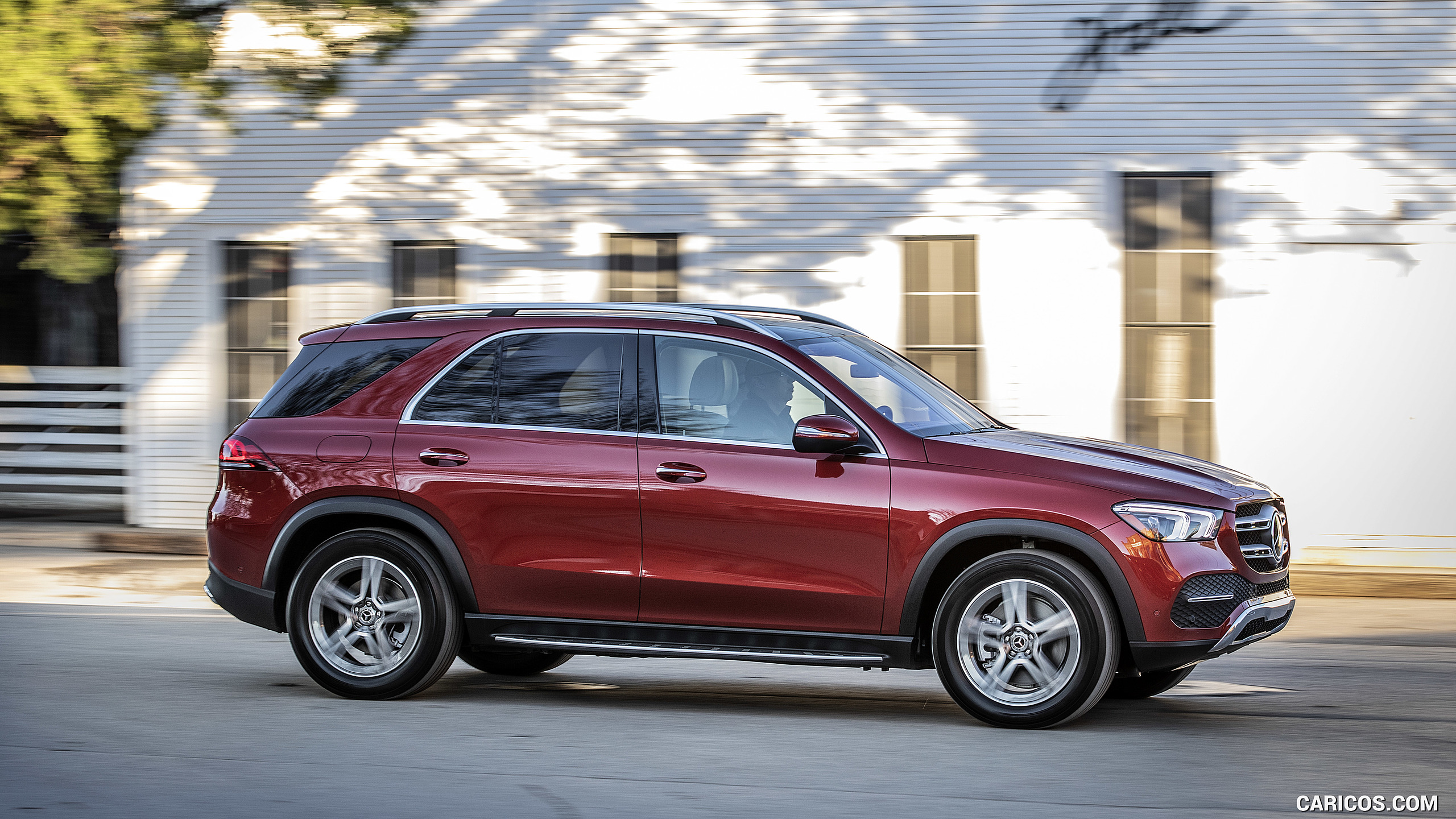 2020 Mercedes-Benz GLE 450 4MATIC (Color: Designo Hyazinth Red Metallic; US-Spec) - Side, #291 of 358