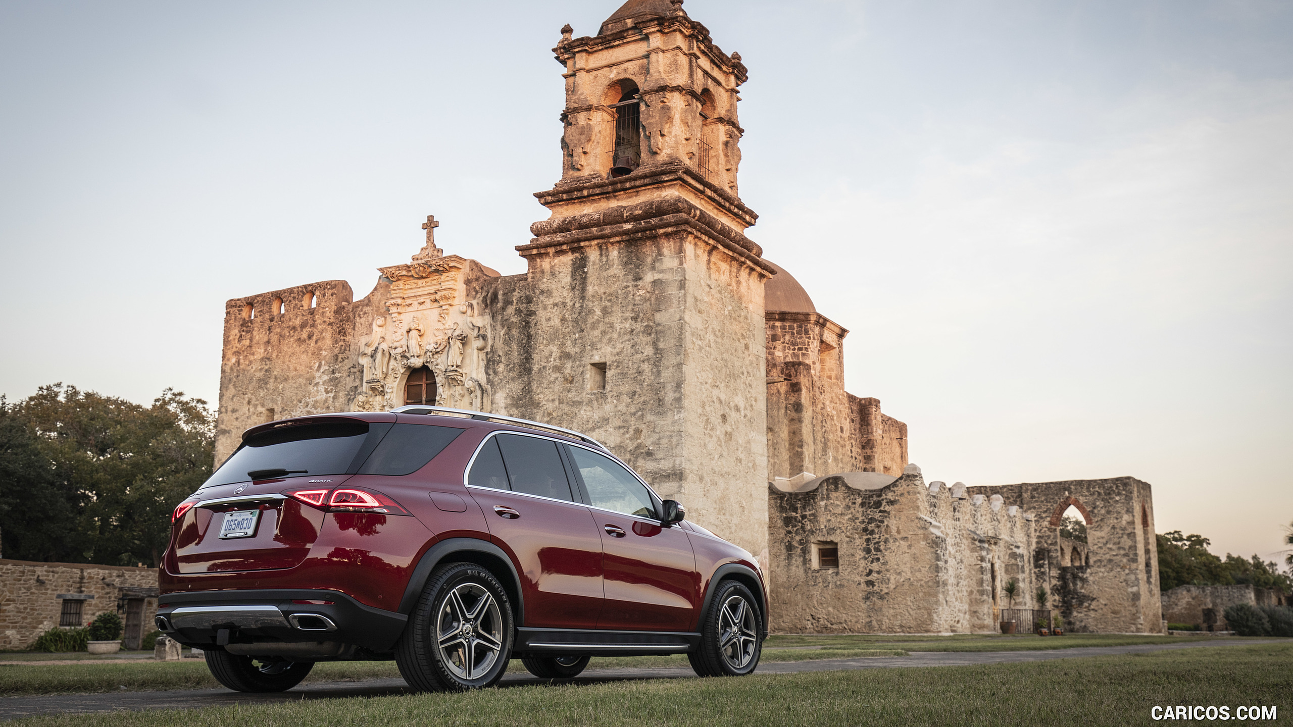 2020 Mercedes-Benz GLE 450 4MATIC (Color: Designo Hyazinth Red Metallic; US-Spec) , #304 of 358