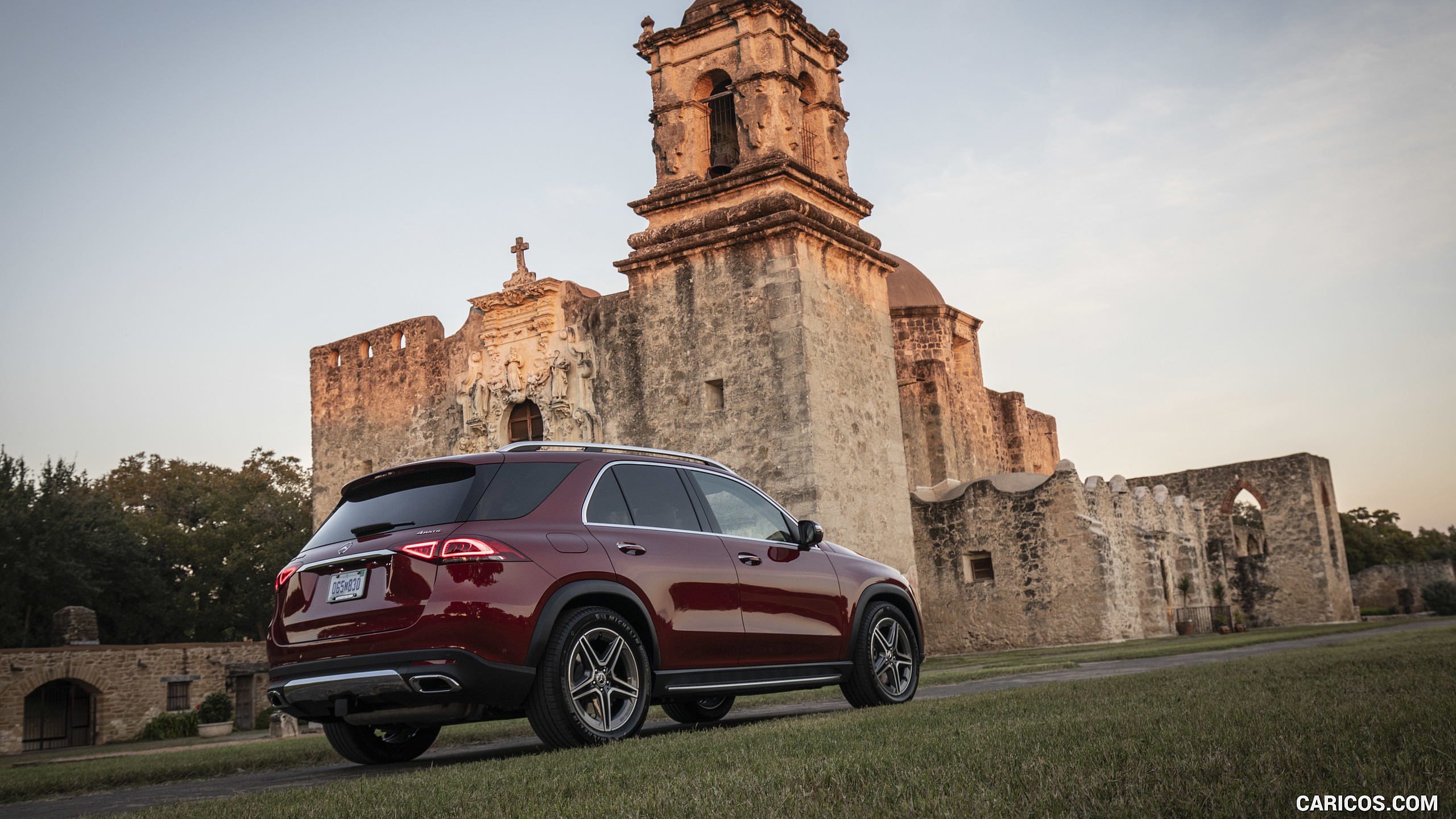 2020 Mercedes-Benz GLE 450 4MATIC (Color: Designo Hyazinth Red Metallic; US-Spec) , #305 of 358