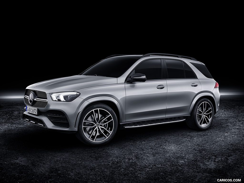 2020 Mercedes-Benz GLE AMG Line (Color: Iridium Silver) - Front Three-Quarter