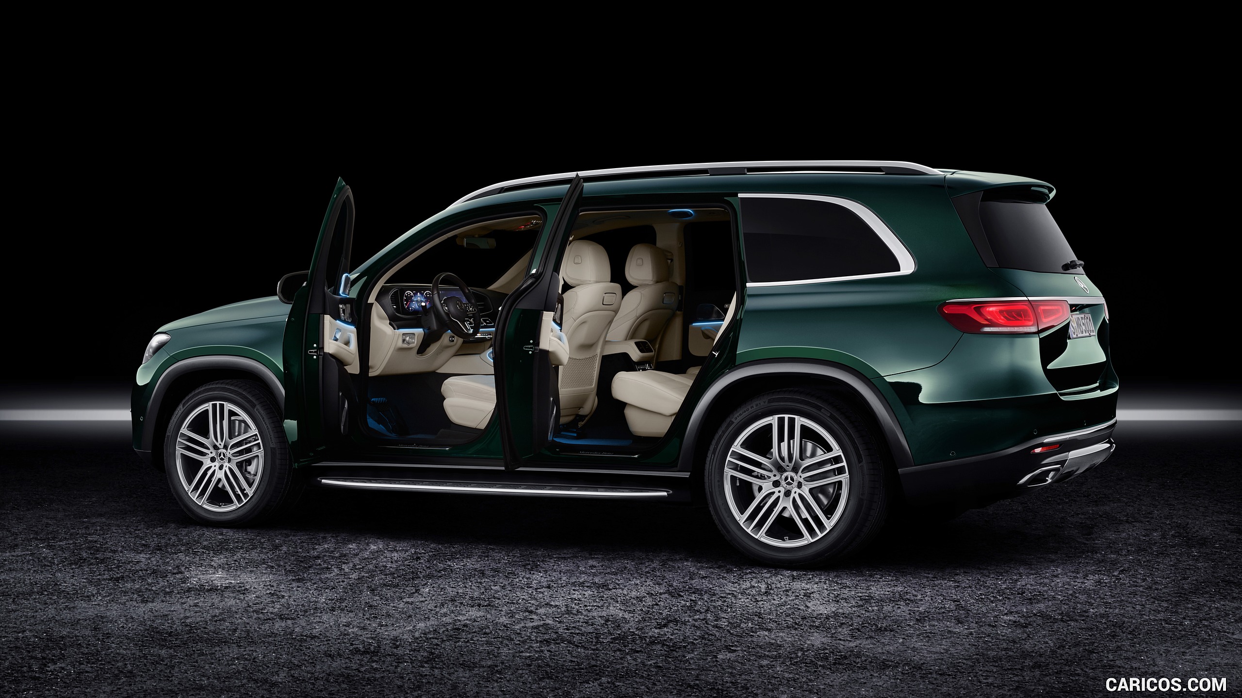 2020 Mercedes-Benz GLS (Color: Emerald Green) - Side, #84 of 427