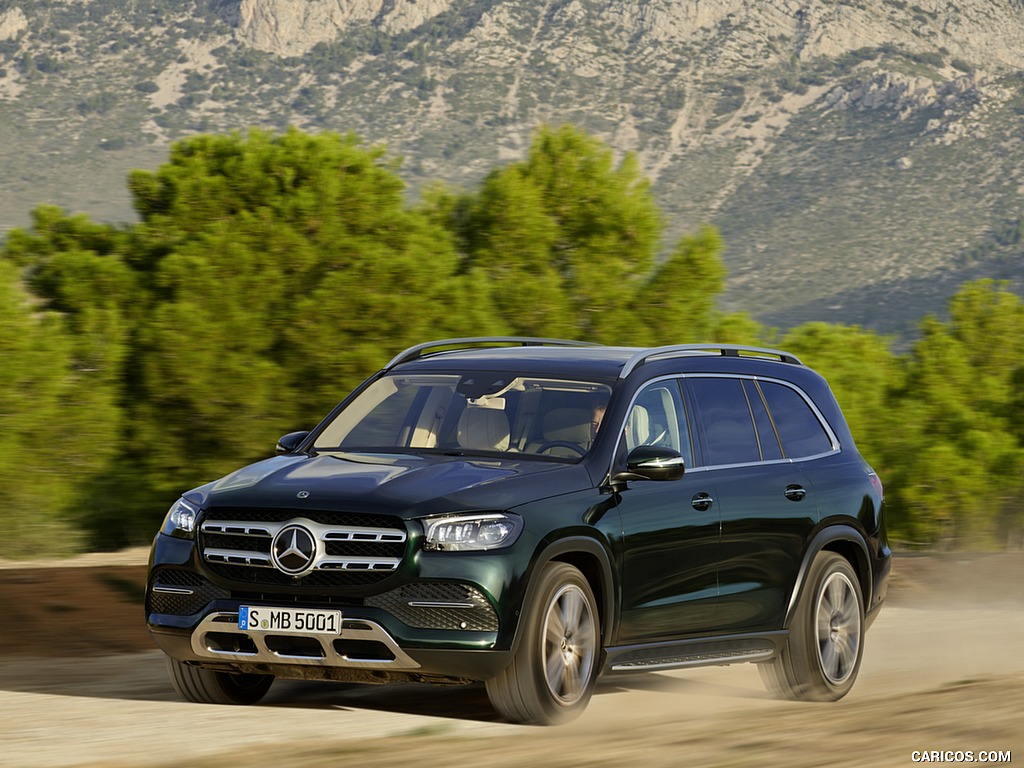 2020 Mercedes-Benz GLS (Color: Emerald Green) - Off-Road