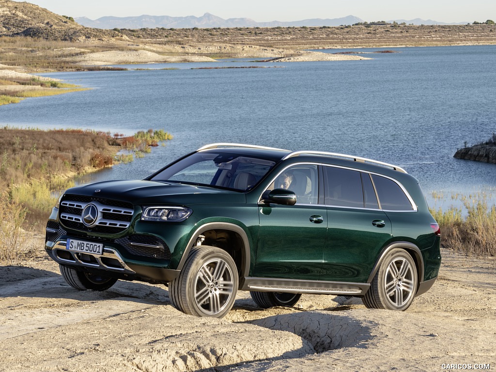 2020 Mercedes-Benz GLS (Color: Emerald Green) - Off-Road