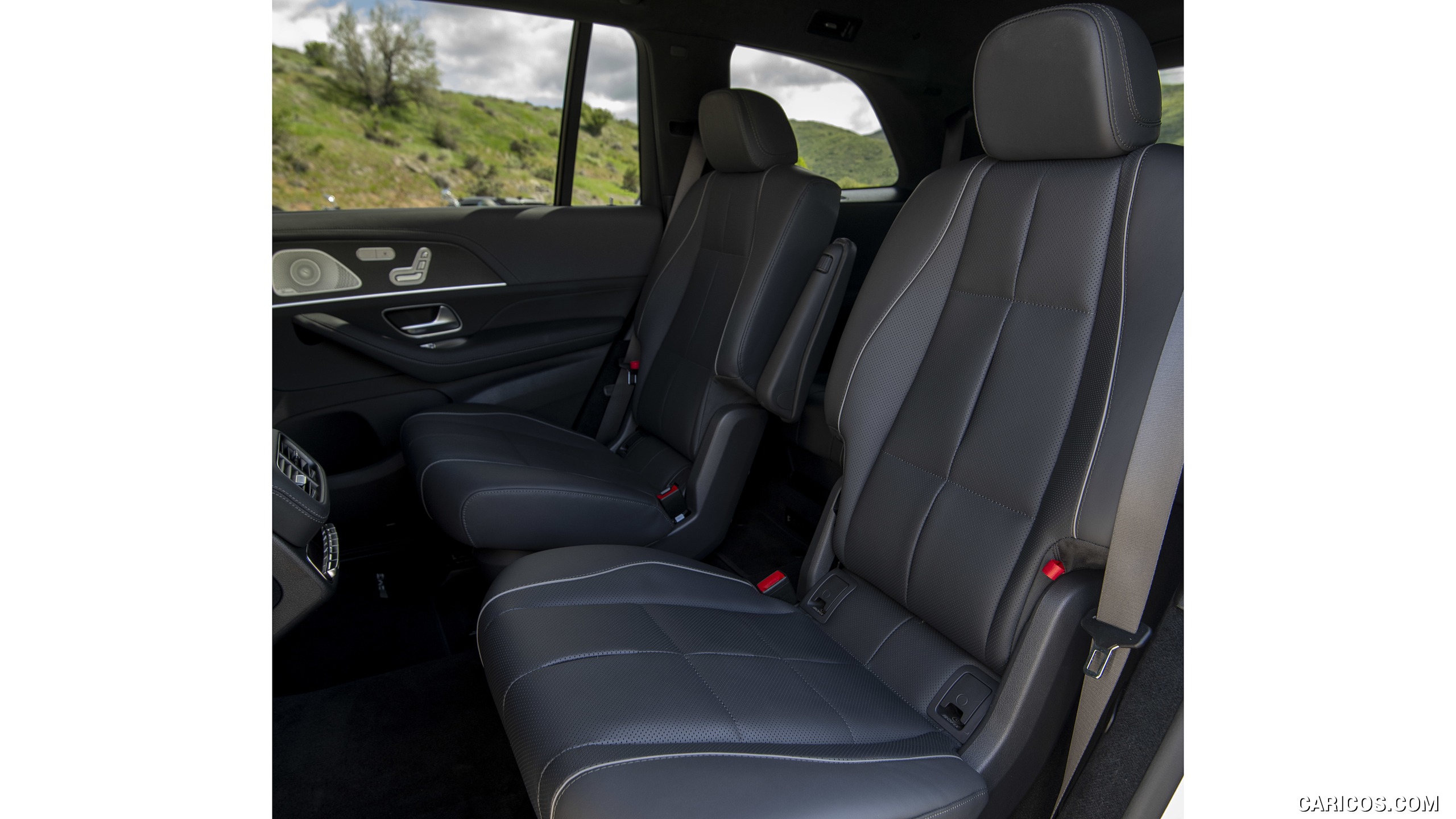 2020 Mercedes-Benz GLS 580 (Color: Diamond White; US-Spec) - Interior, Rear Seats, #301 of 427