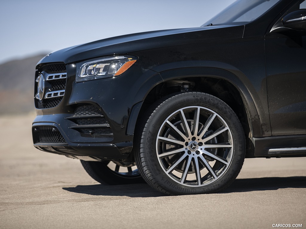 2020 Mercedes-Benz GLS 580 4MATIC (US-Spec) - Detail