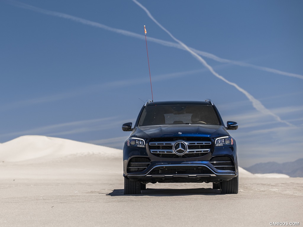 2020 Mercedes-Benz GLS 580 4MATIC (US-Spec) - Front