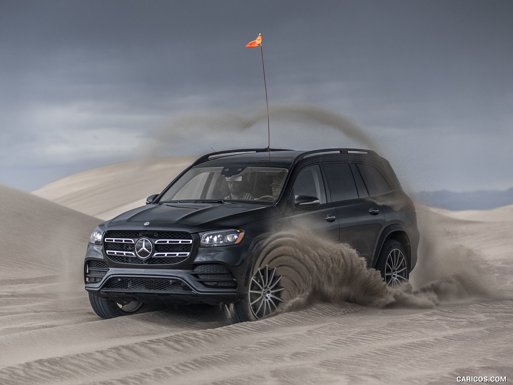 2020 Mercedes-Benz GLS 580 4MATIC (US-Spec) - Off-Road