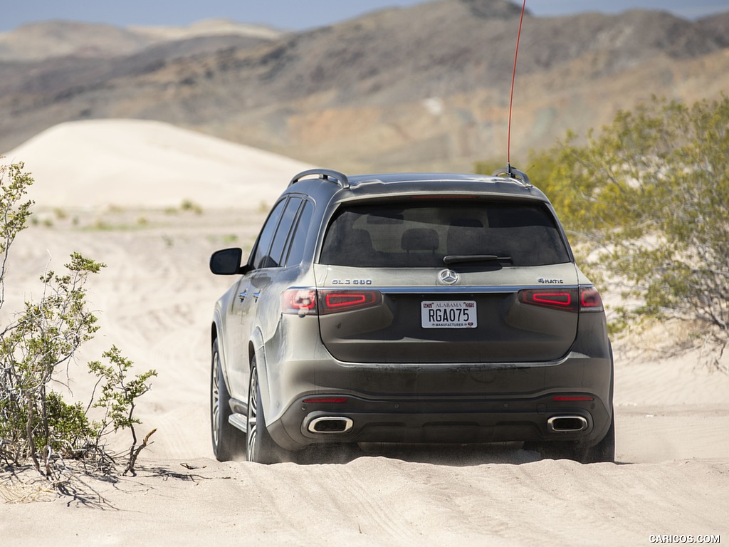 2020 Mercedes-Benz GLS 580 4MATIC (US-Spec) - Rear