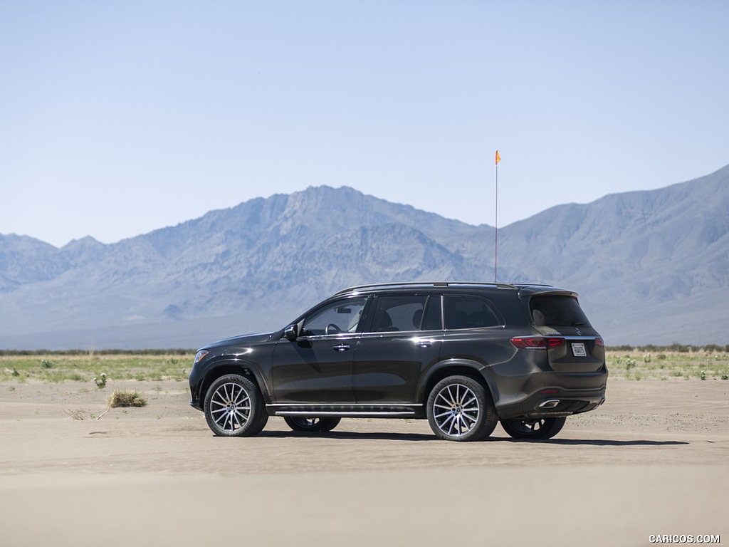 2020 Mercedes-Benz GLS 580 4MATIC (US-Spec) - Side