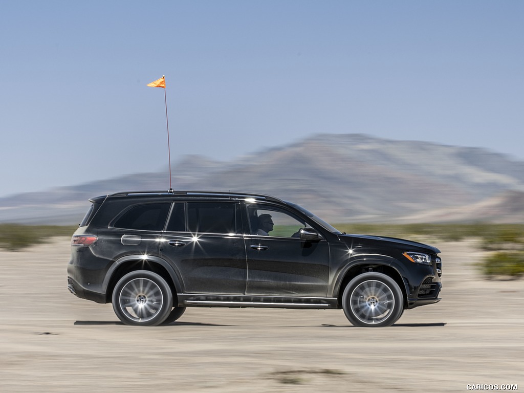 2020 Mercedes-Benz GLS 580 4MATIC (US-Spec) - Side