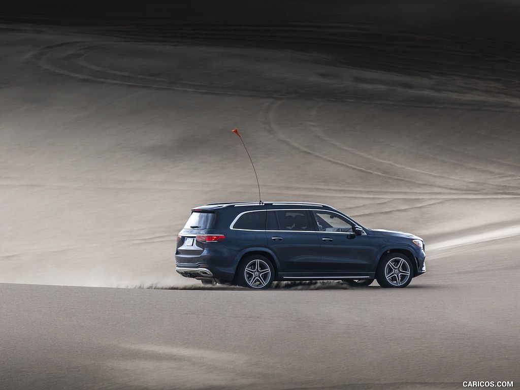 2020 Mercedes-Benz GLS 580 4MATIC (US-Spec) - Side