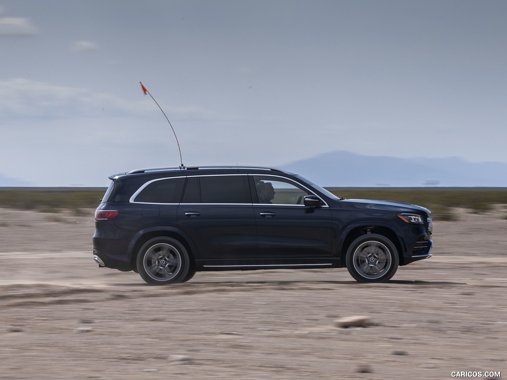 2020 Mercedes-Benz GLS 580 4MATIC (US-Spec) - Side