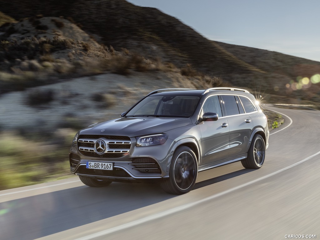 2020 Mercedes-Benz GLS AMG Line (Color: Designo Selenite Grey Metallic) - Front Three-Quarter