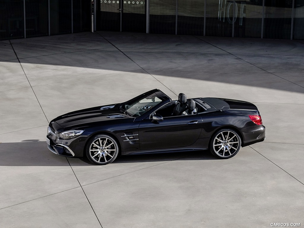 2020 Mercedes-Benz SL 500 Grand Edition (Color: Graphite Grey) - Side