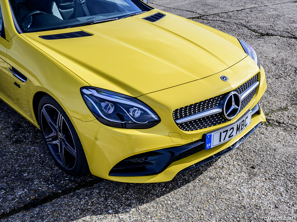 2020 Mercedes-Benz SLC Final Edition (UK-Spec) - Grille