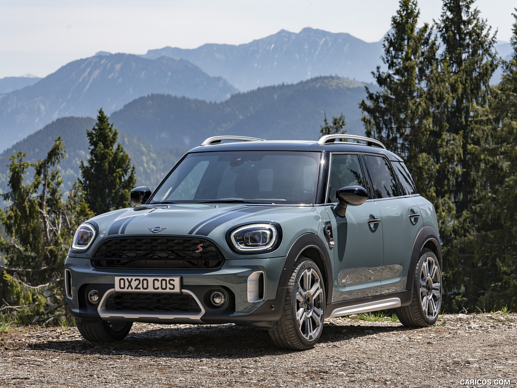 2021 MINI Cooper S Countryman ALL4 - Front Three-Quarter