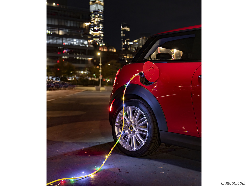 2021 MINI Cooper SE Electric - Charging