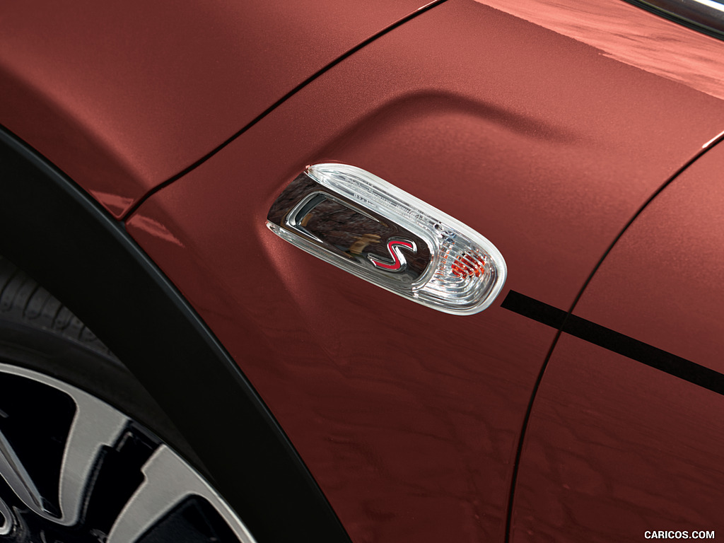 2021 MINI Coral Red Edition - Detail