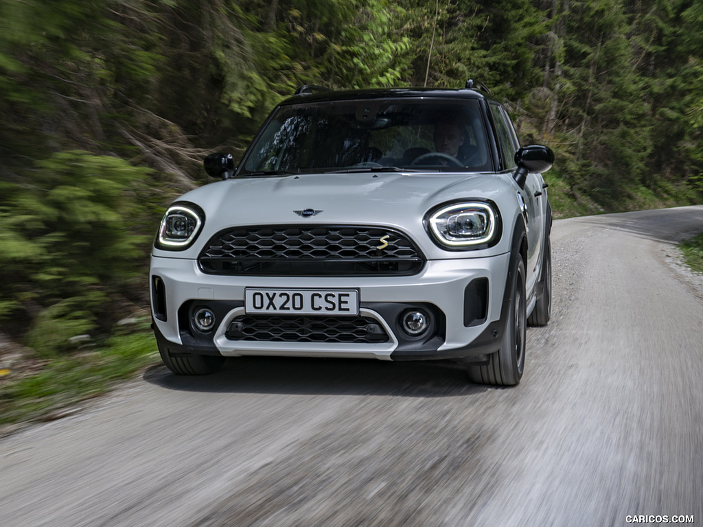 2021 MINI Countryman SE ALL4 Plug-In Hybrid - Front