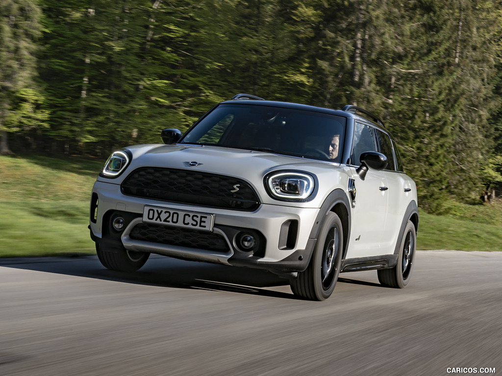 2021 MINI Countryman SE ALL4 Plug-In Hybrid - Front