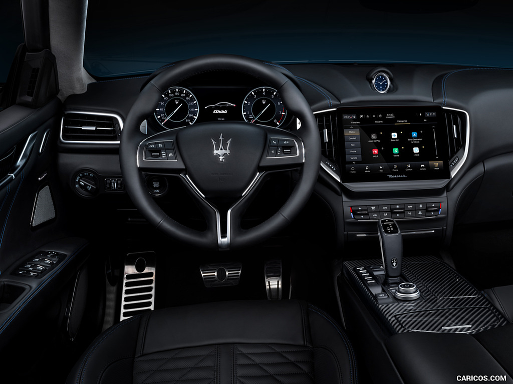 2021 Maserati Ghibli Hybrid - Interior, Cockpit