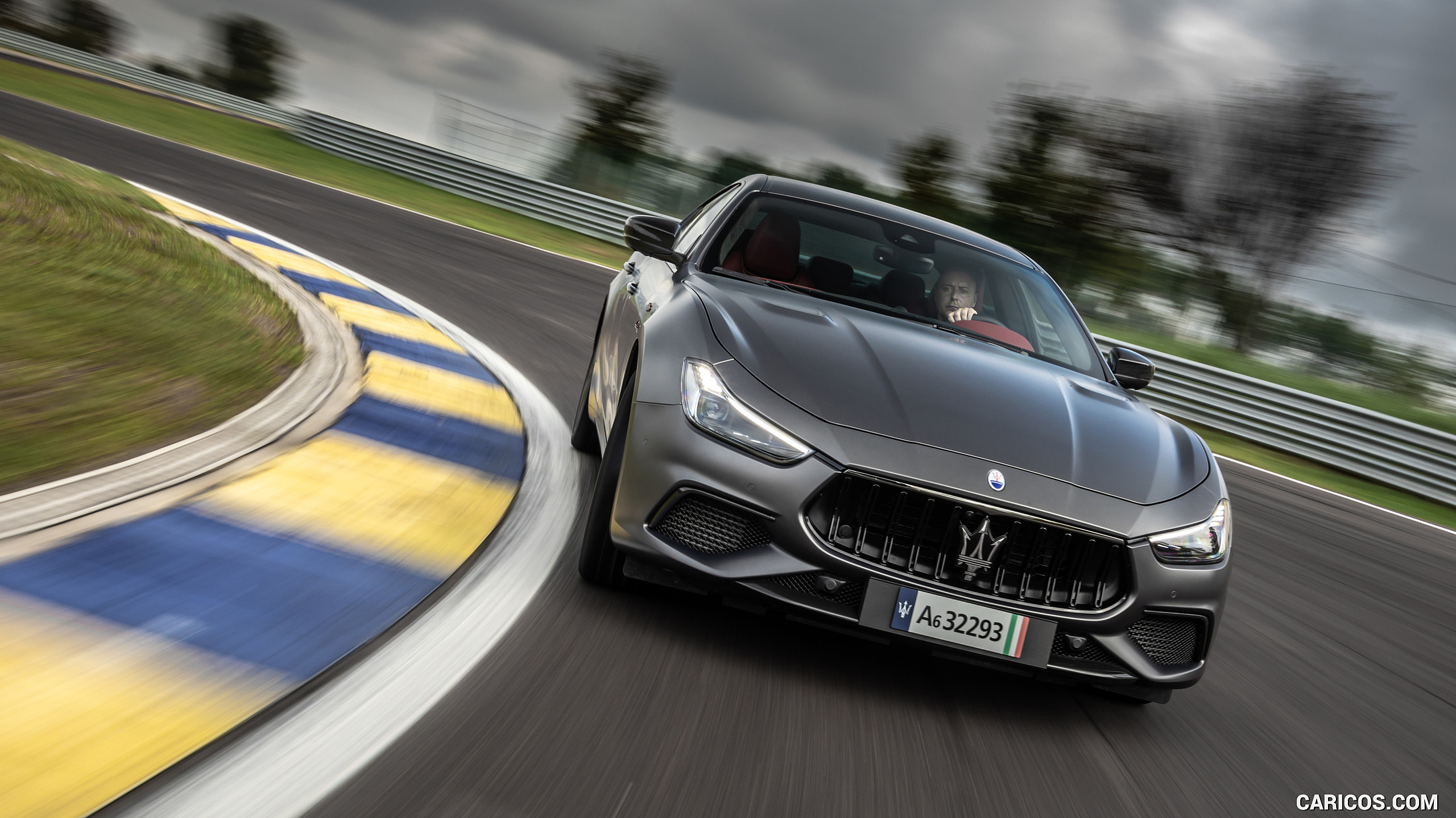 2021 Maserati Ghibli Trofeo - Front, #28 of 36