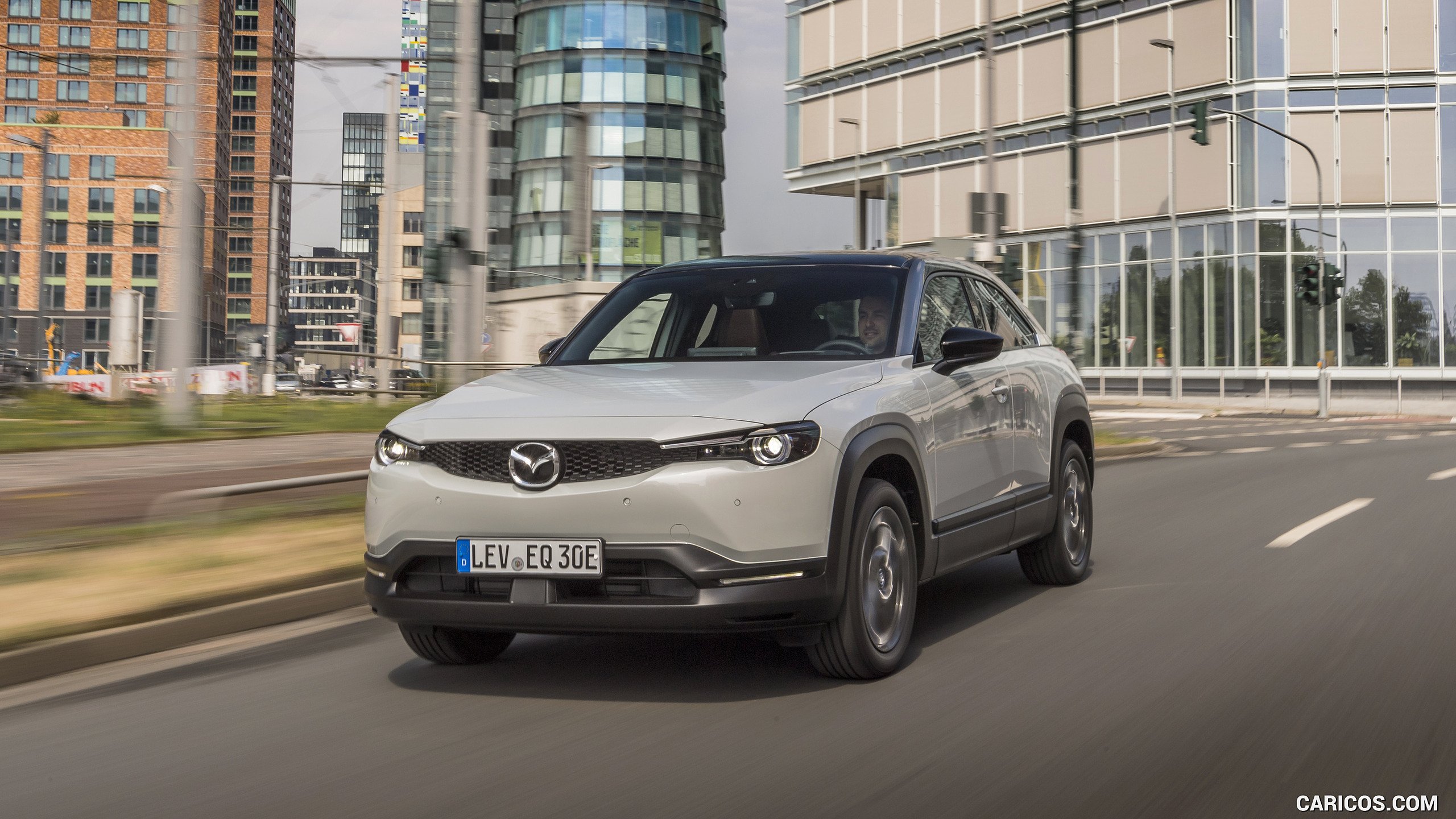 2021 Mazda MX-30 EV (Color: Ceramic White) - Front | Caricos