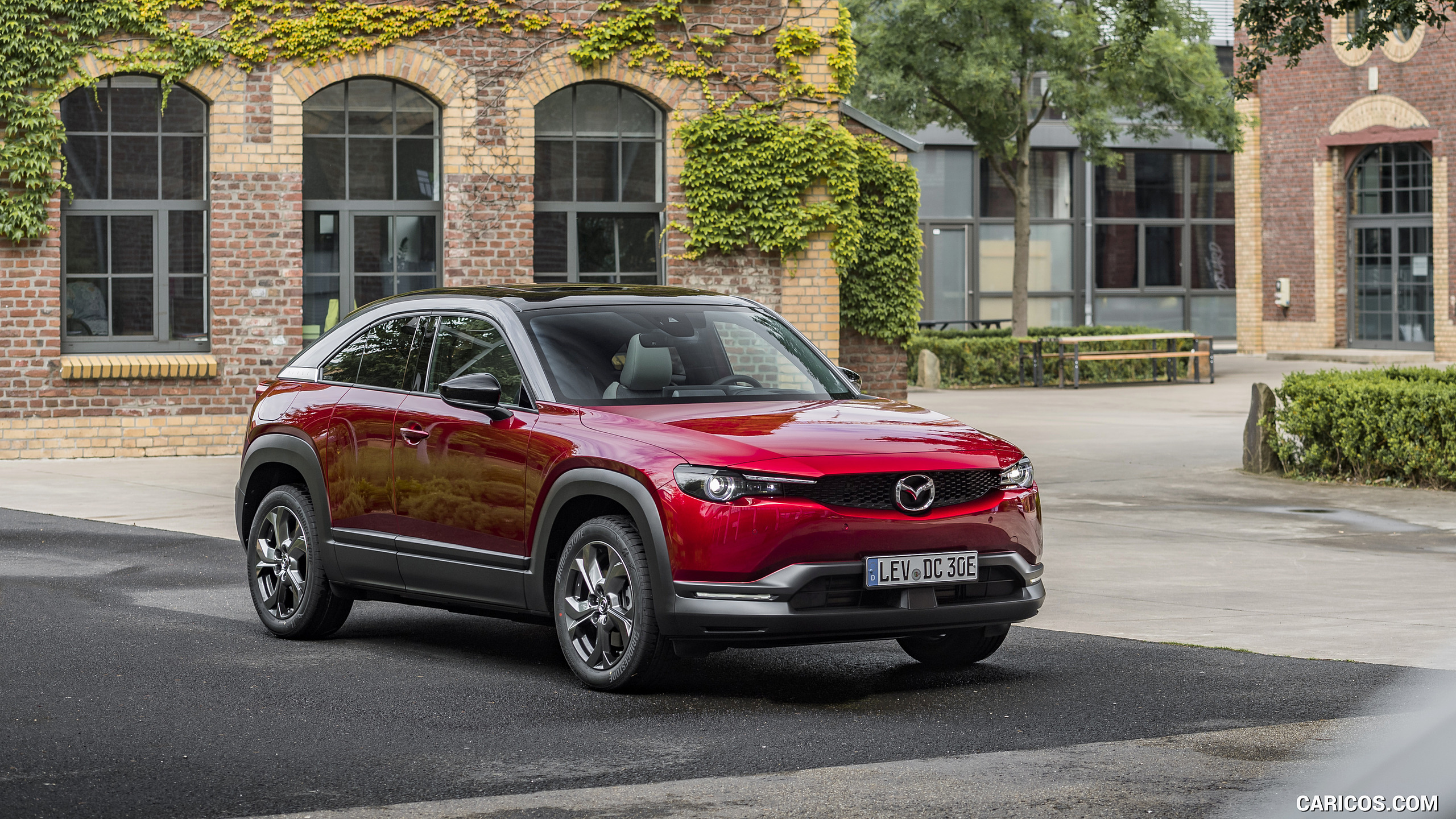 2021 Mazda Mx-30 Ev (color: Soul Red Crystal) - Front Three-quarter 