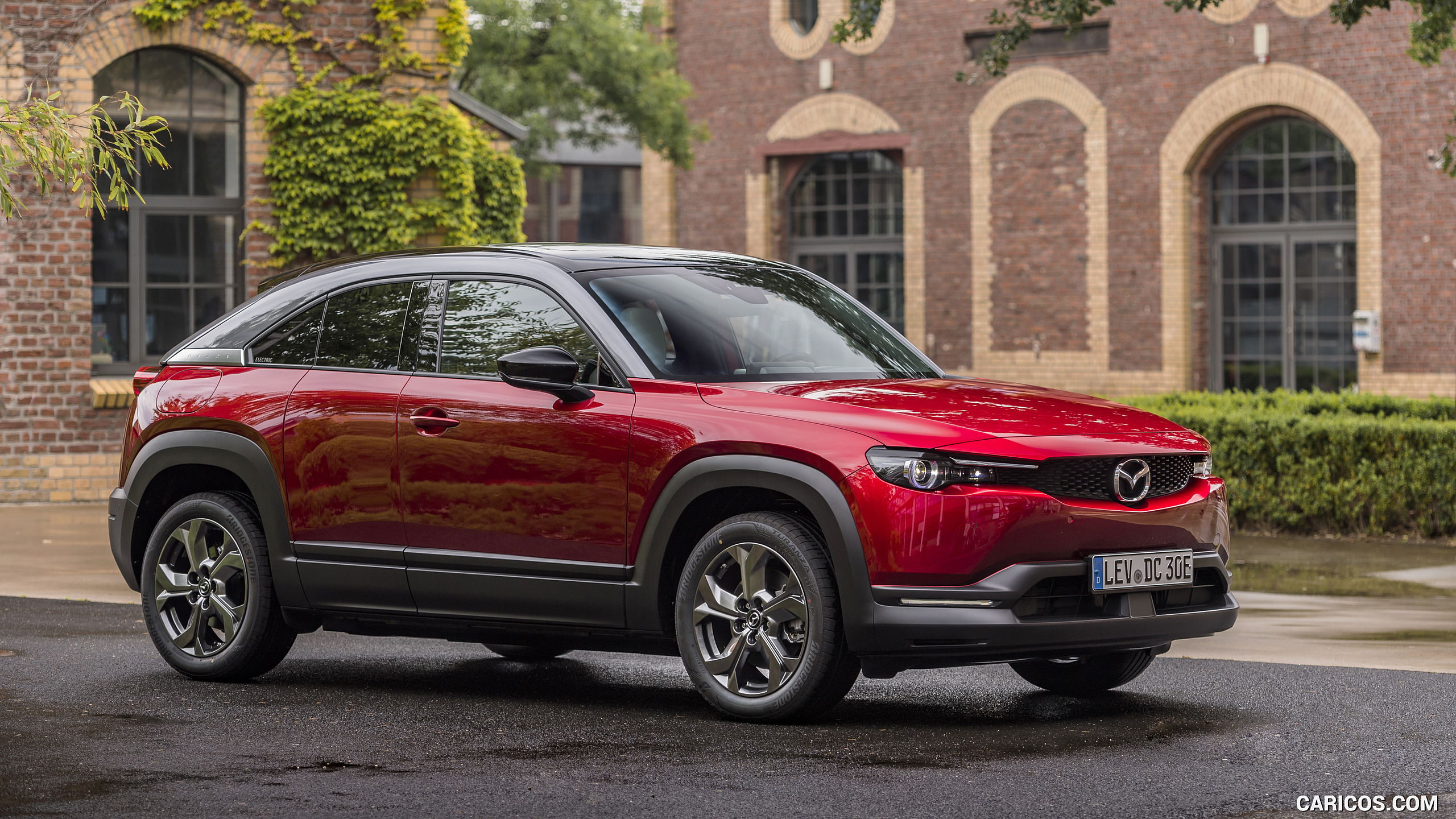 2021 Mazda Mx-30 Ev (color: Soul Red Crystal) - Front Three-quarter 