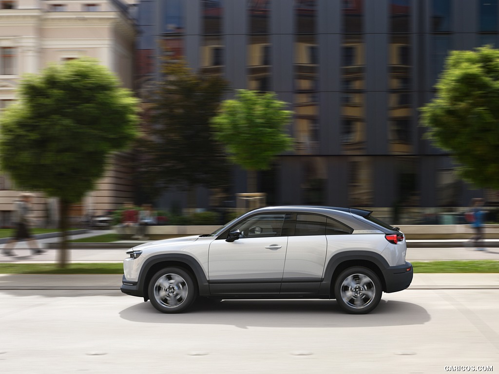 2021 Mazda MX-30 EV - Side