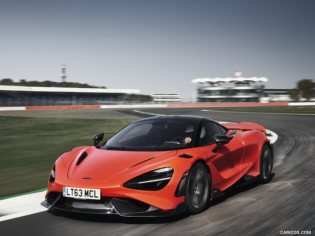 2021 McLaren 765LT - Front Three-Quarter